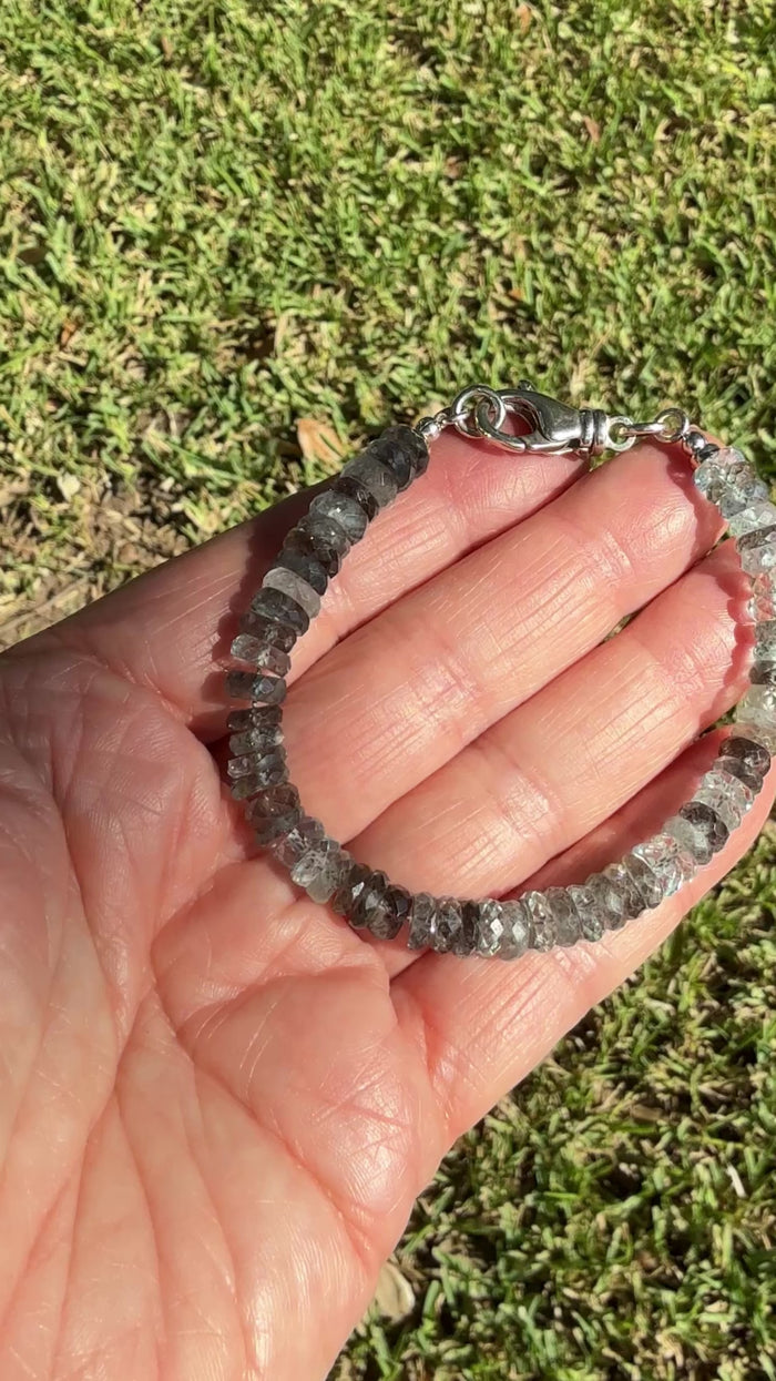 Faceted Aquamarine Beaded Bracelet